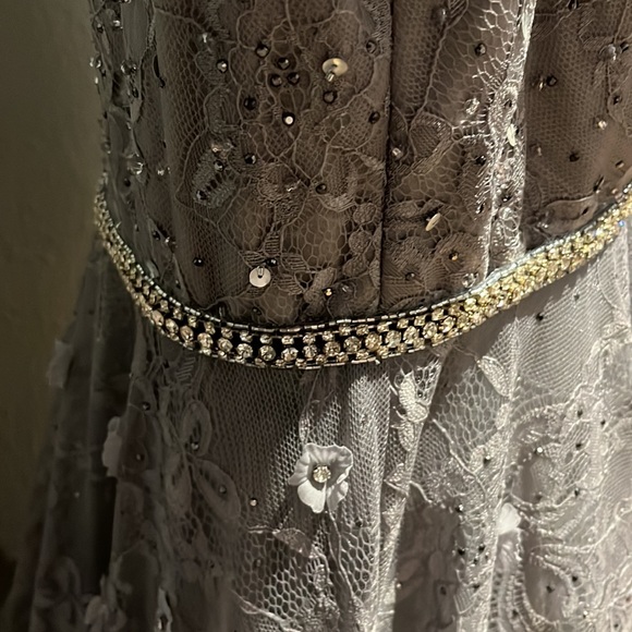 Max Duggal 67387 FLORAL EMBELLISHED LACE A-LINE COCKTAIL DRESS NWT size 12 - Picture 11 of 17